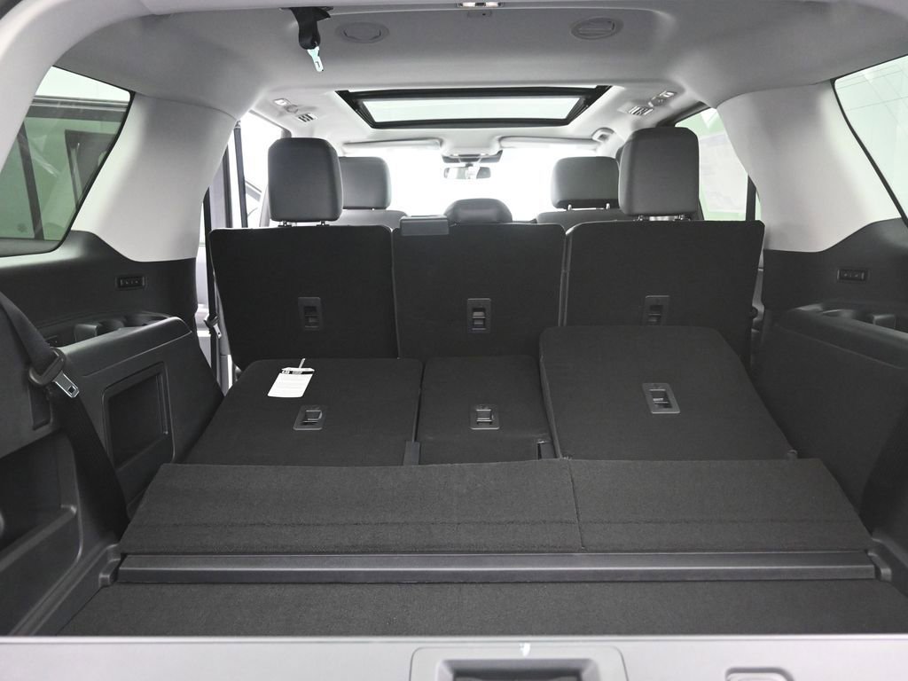 New 2025 Ford Expedition Active image 23