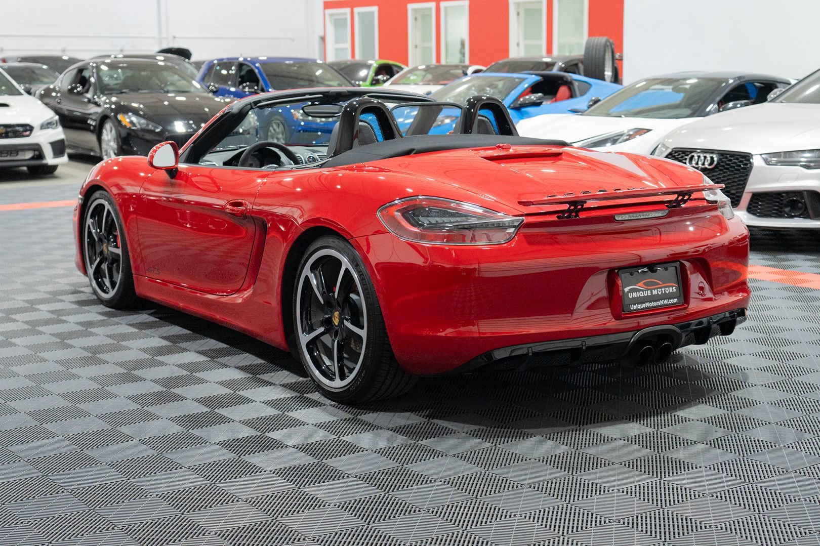 Used 2016 Porsche Boxster GTS RWD image 4