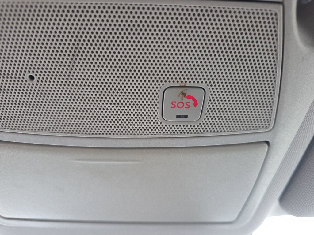 Used 2018 Nissan Rogue SL image 27