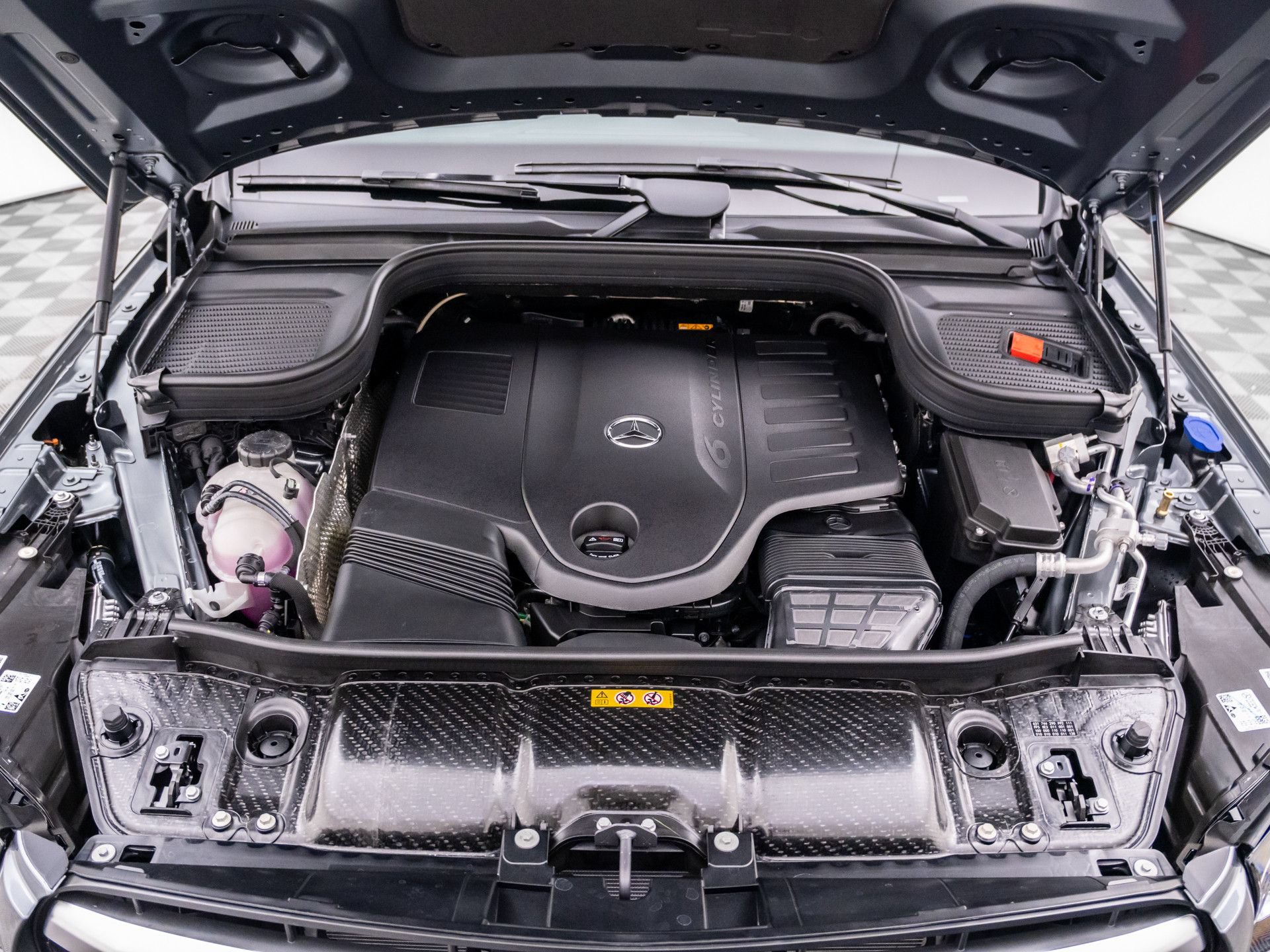 New 2026 Mercedes-Benz GLS 450 4MATIC image 33