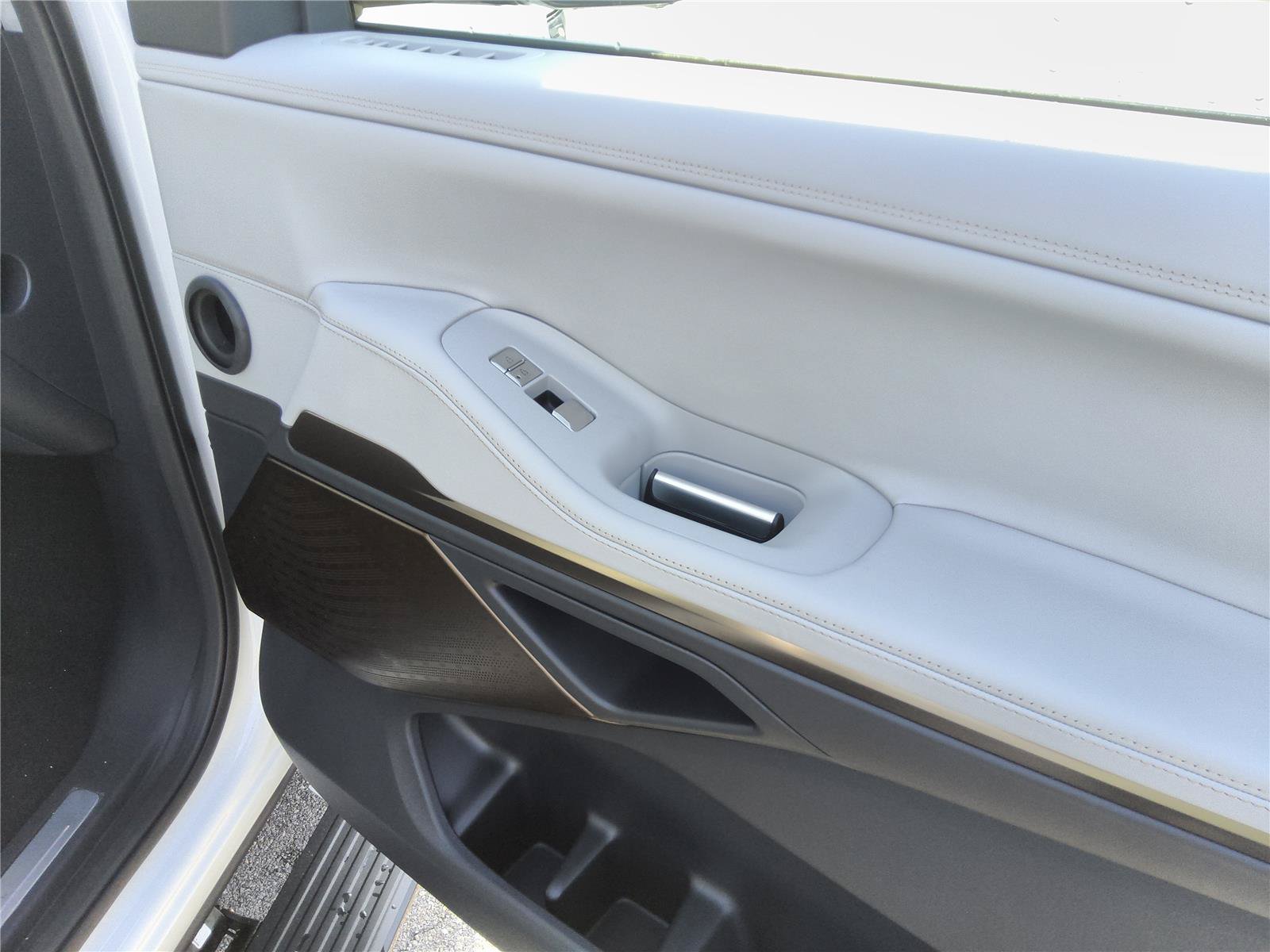 New 2027 Lincoln Navigator Black Label AWD/4WD image 28