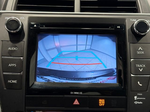 Used 2017 Toyota Camry SE image 13