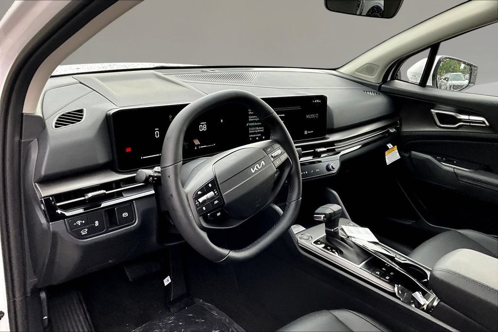 New 2026 Kia Sportage EX FWD image 7