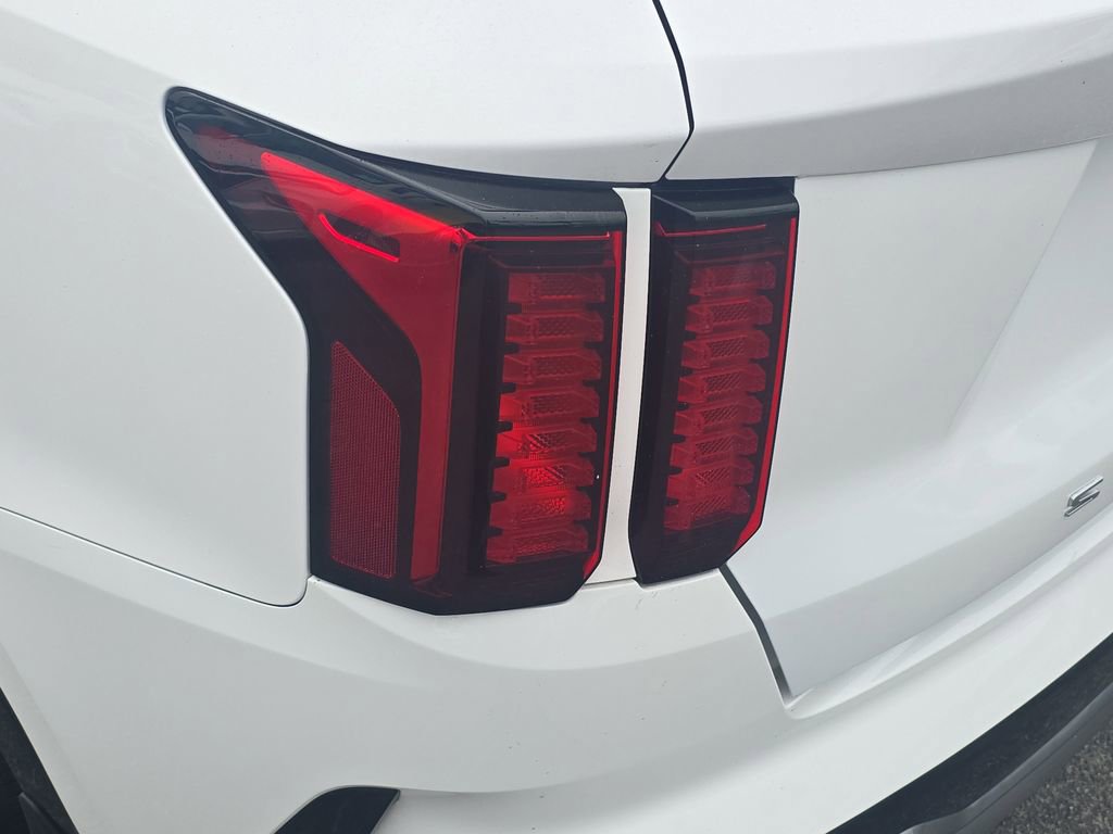 Used 2022 Kia Sorento S FWD image 5