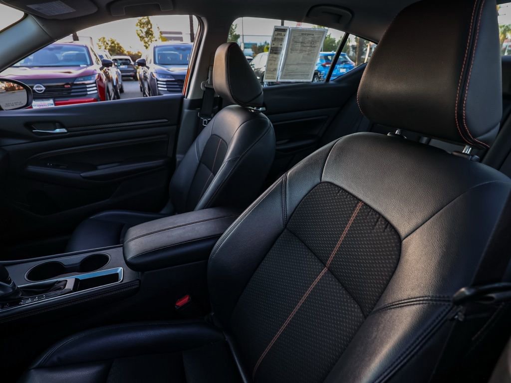 Used 2022 Nissan Altima 2.5 SR image 15