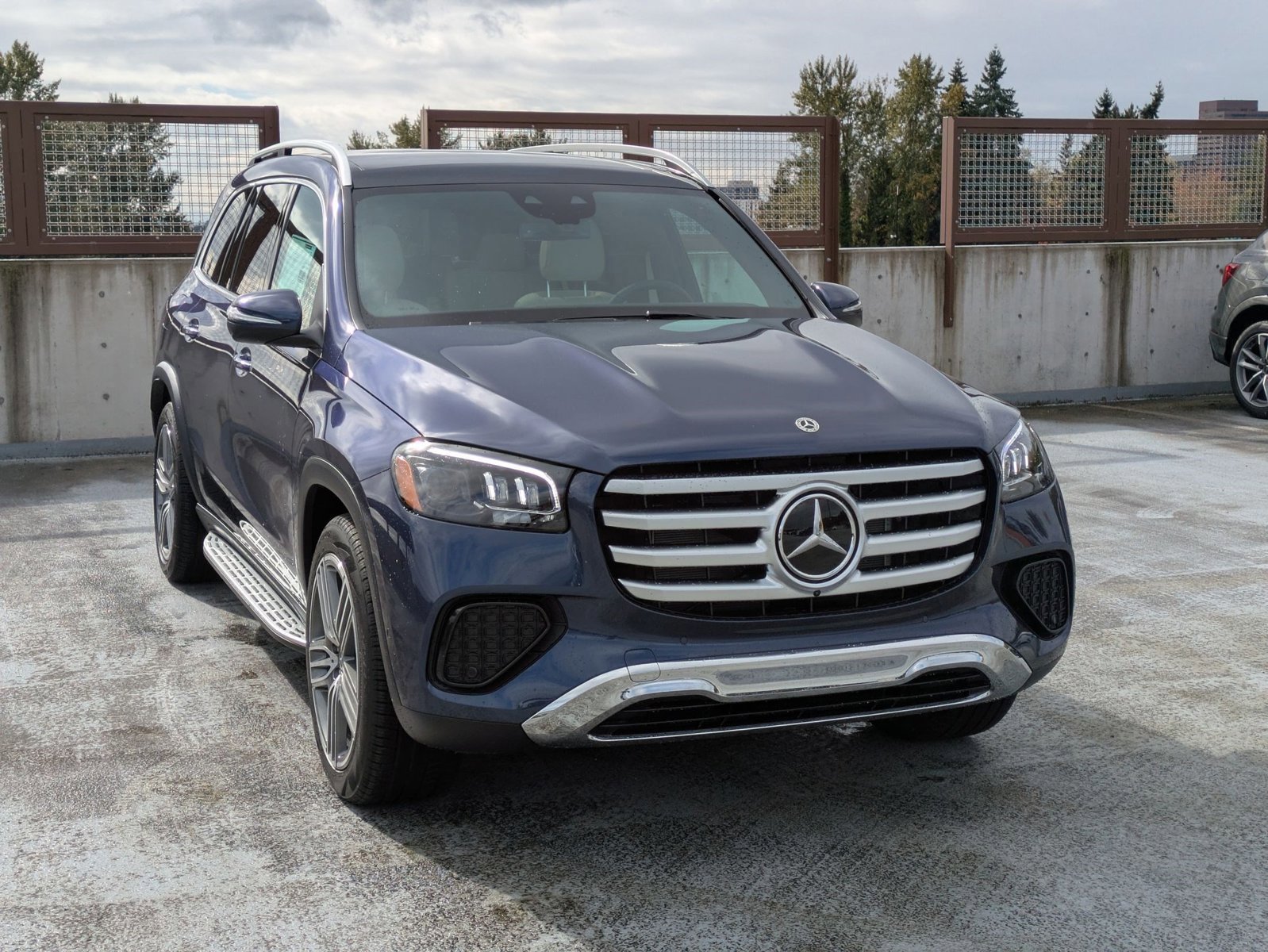 Certified 2026 Mercedes-Benz GLS 450 4MATIC image 3