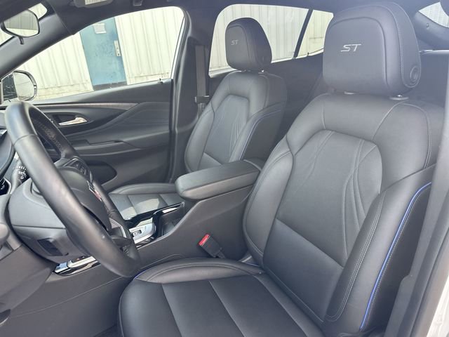 Used 2025 Buick Envista Sport Touring FWD image 15