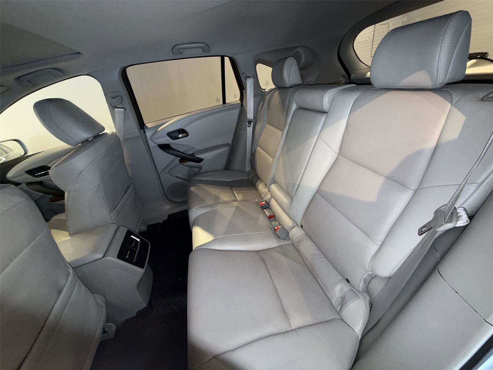 Used 2018 Acura RDX AWD w/ Advance Package image 25