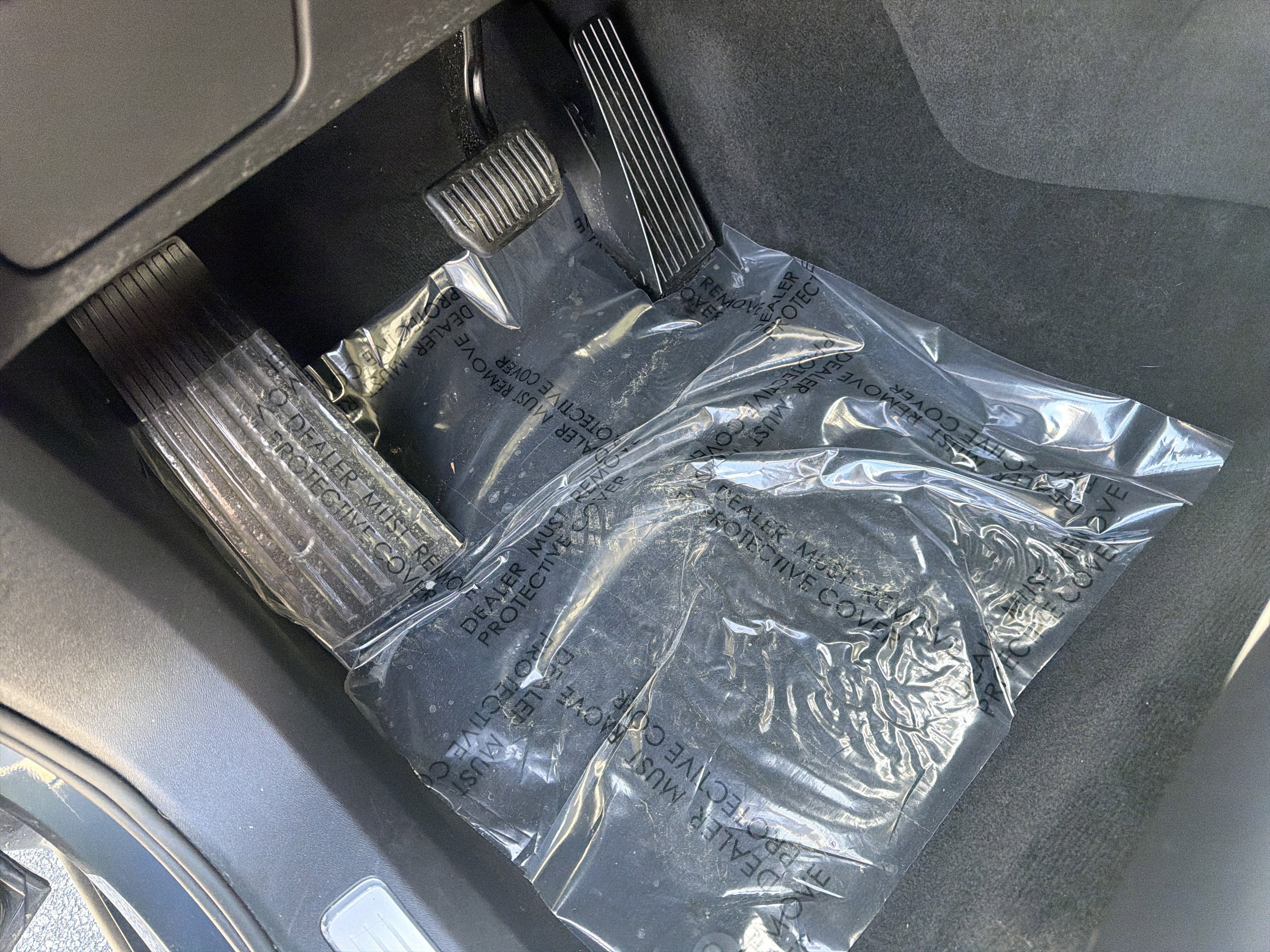 Used 2025 Volvo XC90 B6 Plus image 17