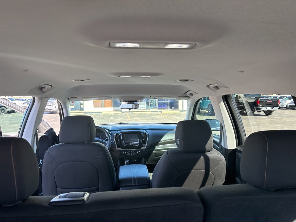 Used 2020 Chevrolet Traverse LS image 13