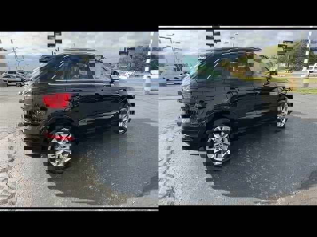 Used 2018 Audi Q3 2.0T Premium Plus w/ Premium Plus Package image 8