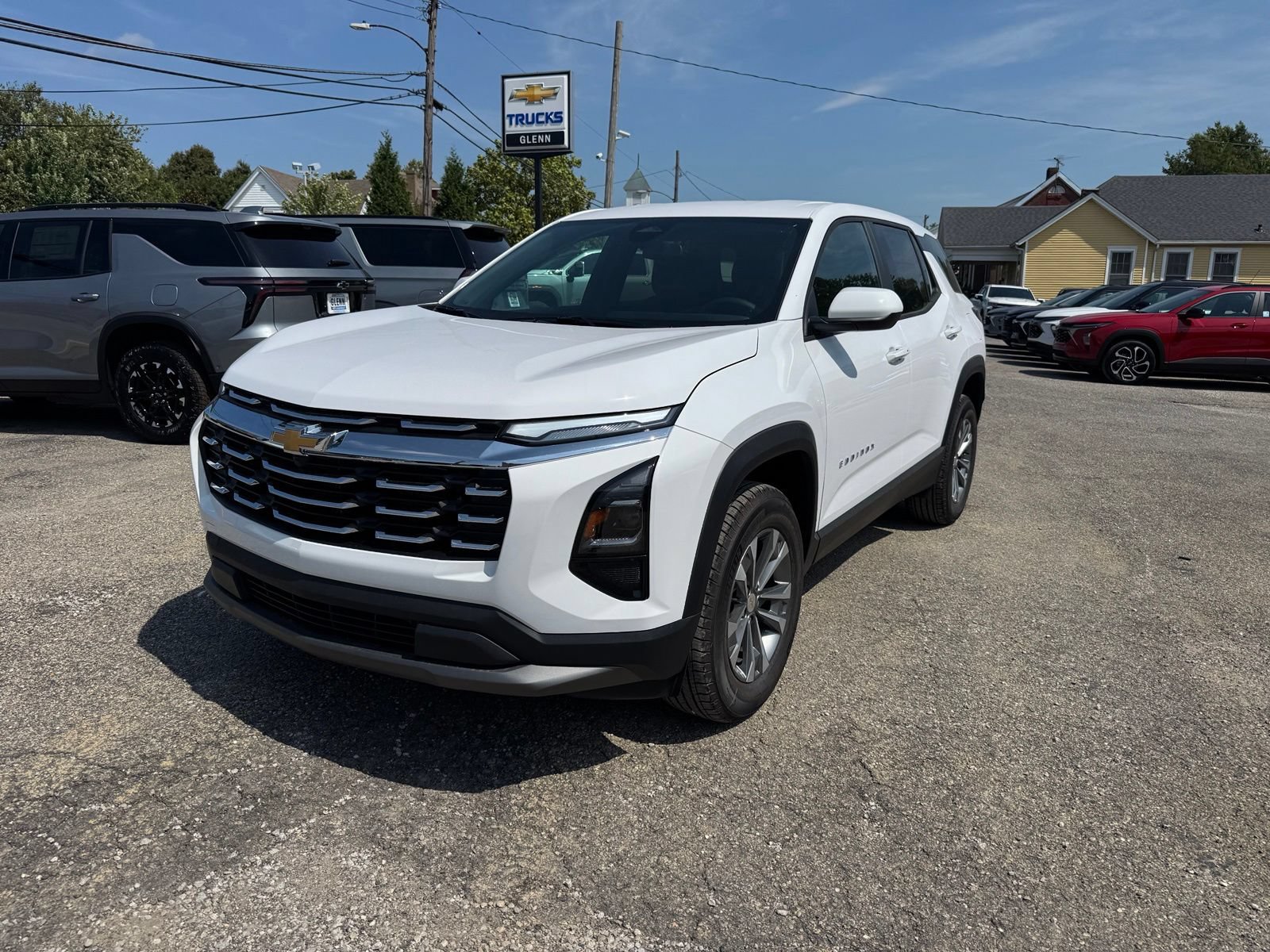 New 2027 Chevrolet Equinox LT AWD/4WD image 2
