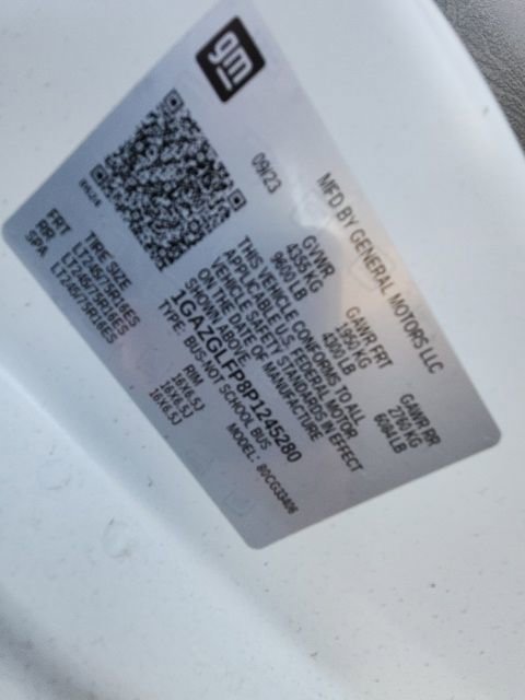 Used 2023 Chevrolet Express 3500 LS image 17