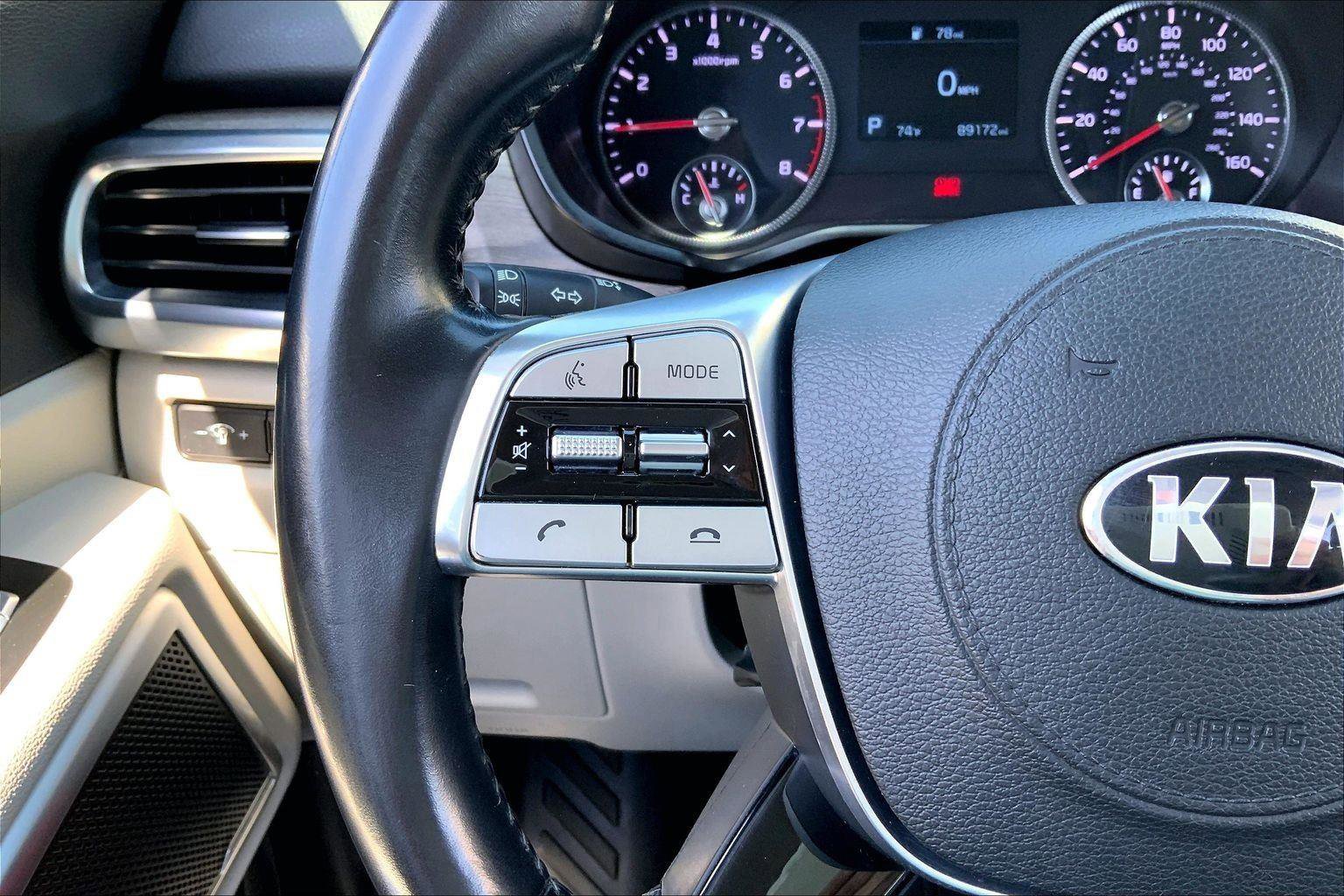 Used 2020 Kia Telluride EX w/ EX Premium Package FWD image 17