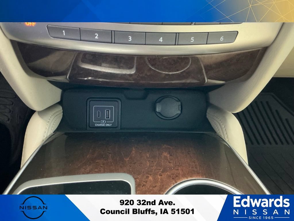 Used 2019 INFINITI QX60 Luxe w/ Sensory Package AWD/4WD image 34