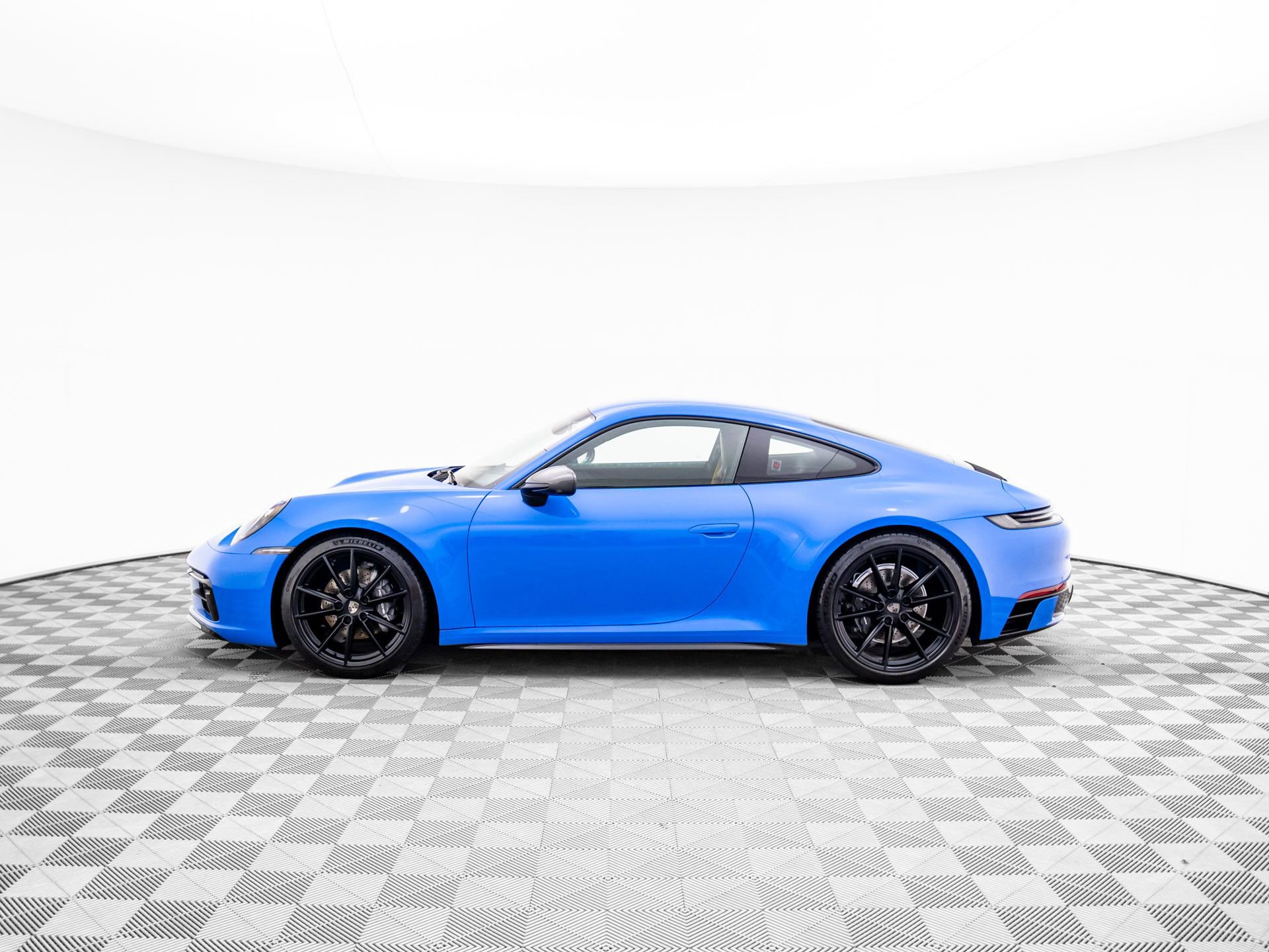 Certified 2024 Porsche 911 Carrera T image 2