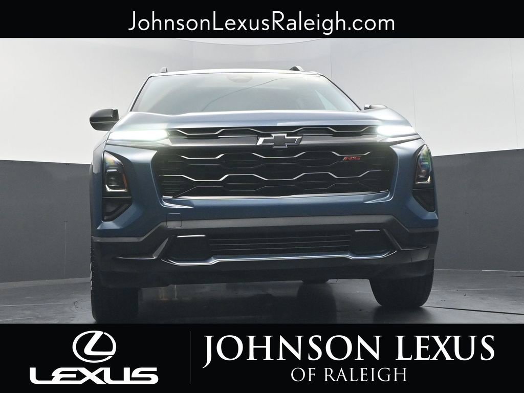 Used 2025 Chevrolet Equinox RS w/ Convenience Package III FWD image 17