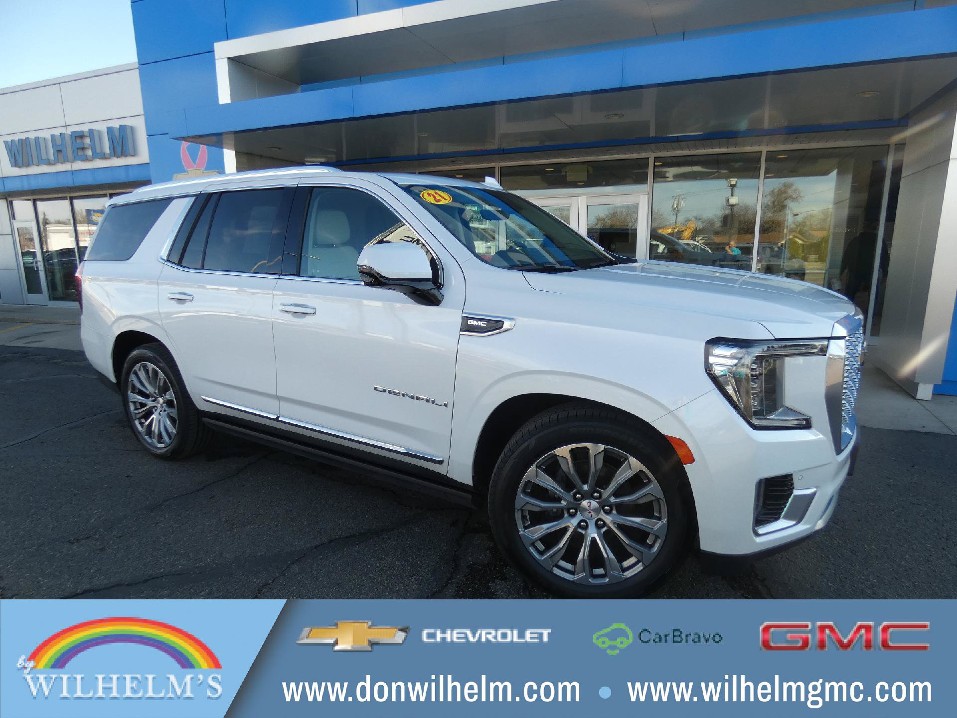 Used 2021 GMC Yukon Denali w/ Denali Ultimate Package AWD/4WD image 1