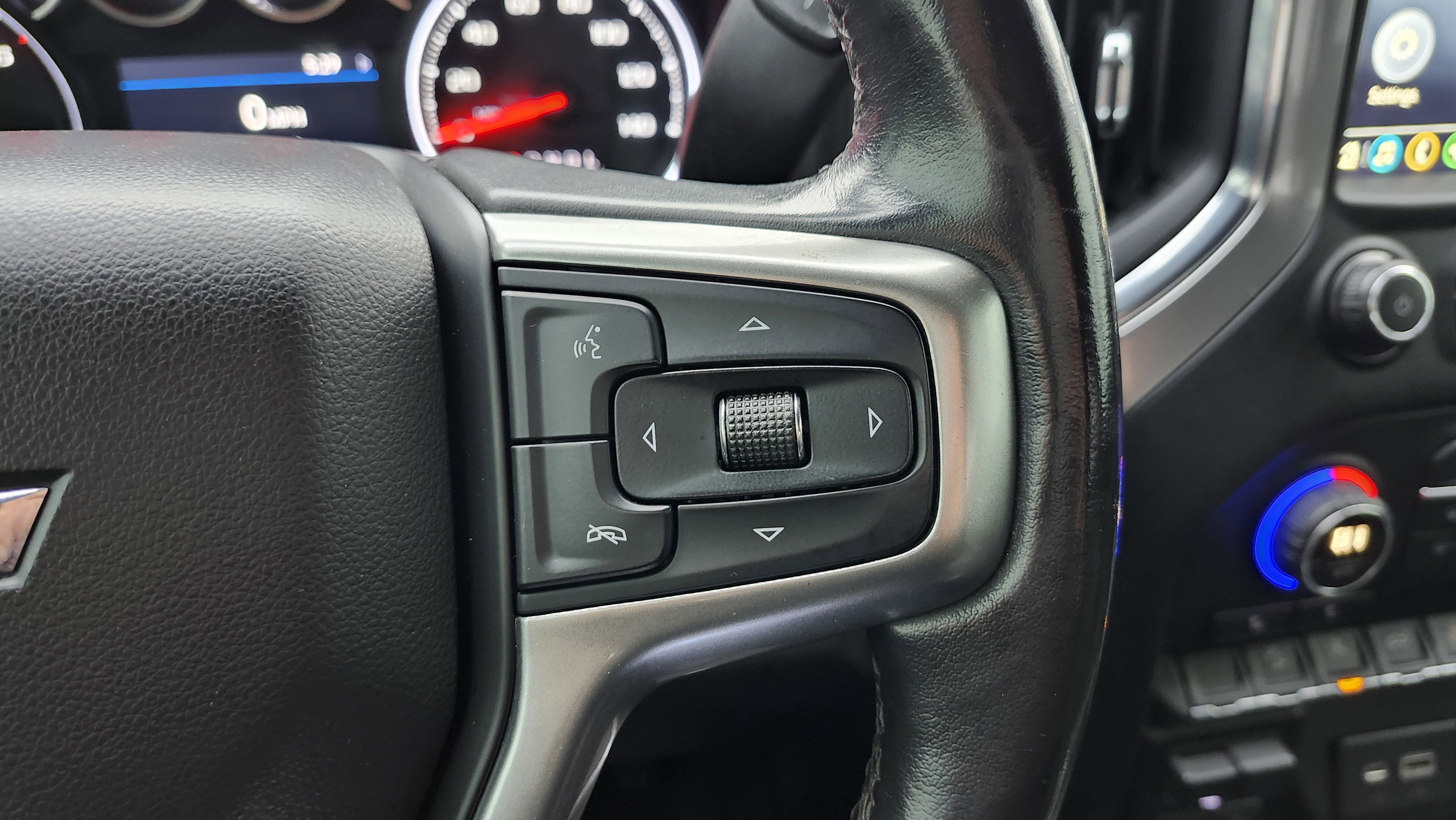 Used 2019 Chevrolet Silverado 1500 LT Trail Boss image 34