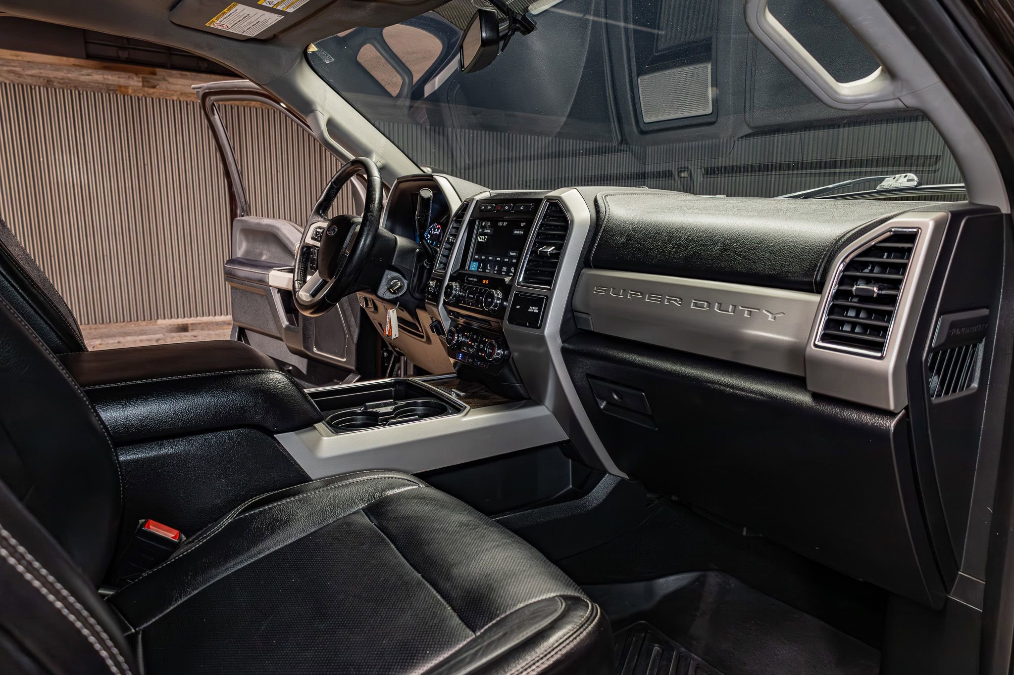 Used 2018 Ford F250 Lariat w/ Lariat Value Package image 13