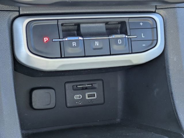 Used 2023 GMC Acadia SLT w/ Preferred Package image 25