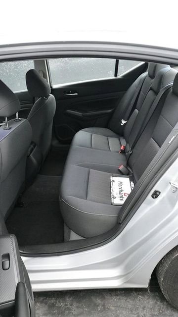 Used 2021 Nissan Altima 2.5 S FWD image 12