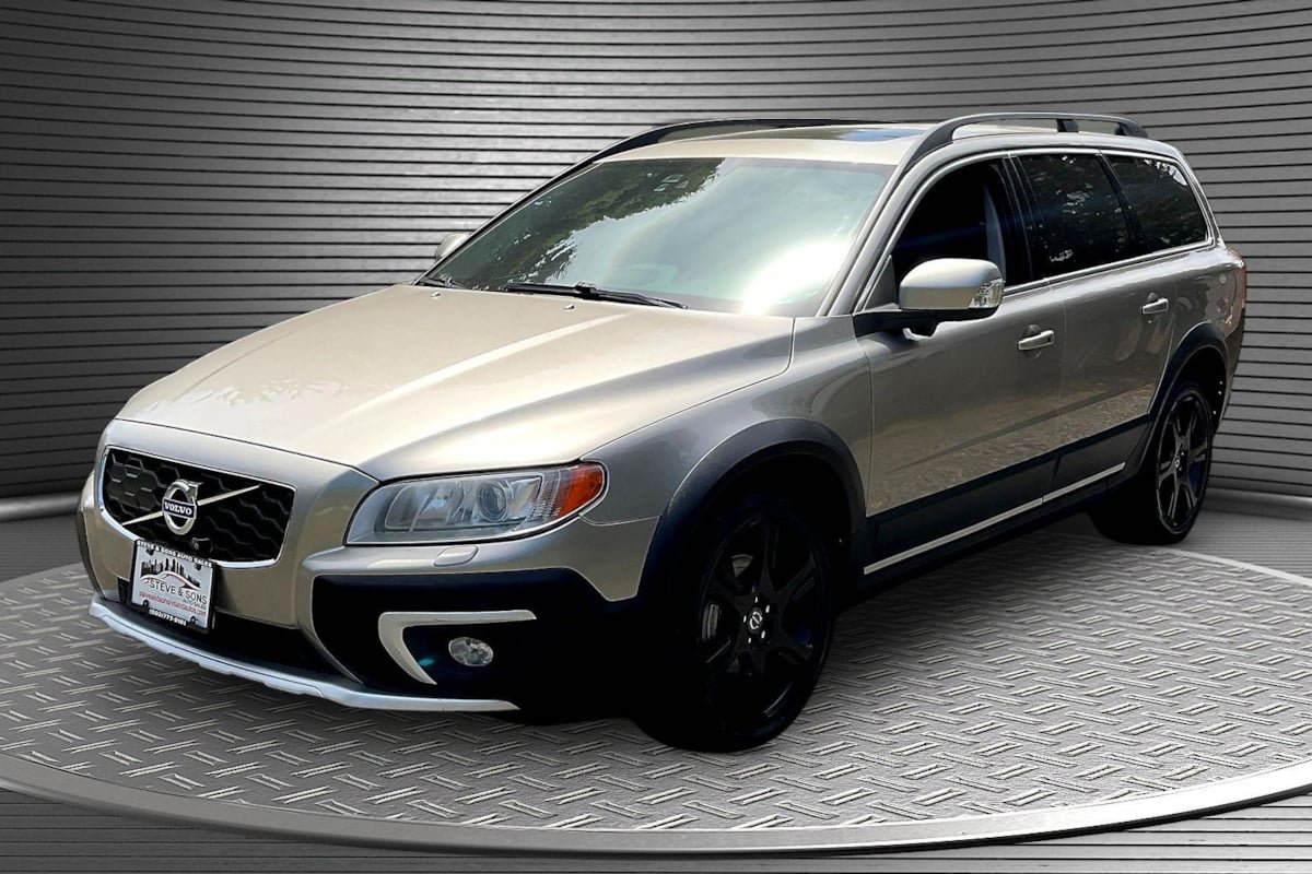 Used 2015 Volvo XC70 T6 Platinum AWD/4WD image 3