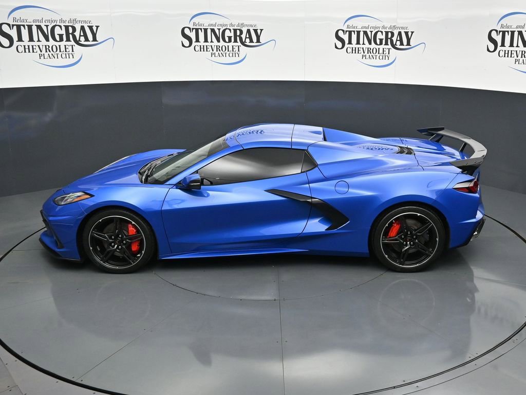 Used 2022 Chevrolet Corvette Stingray Convertible w/ Z51 Performance Package image 12