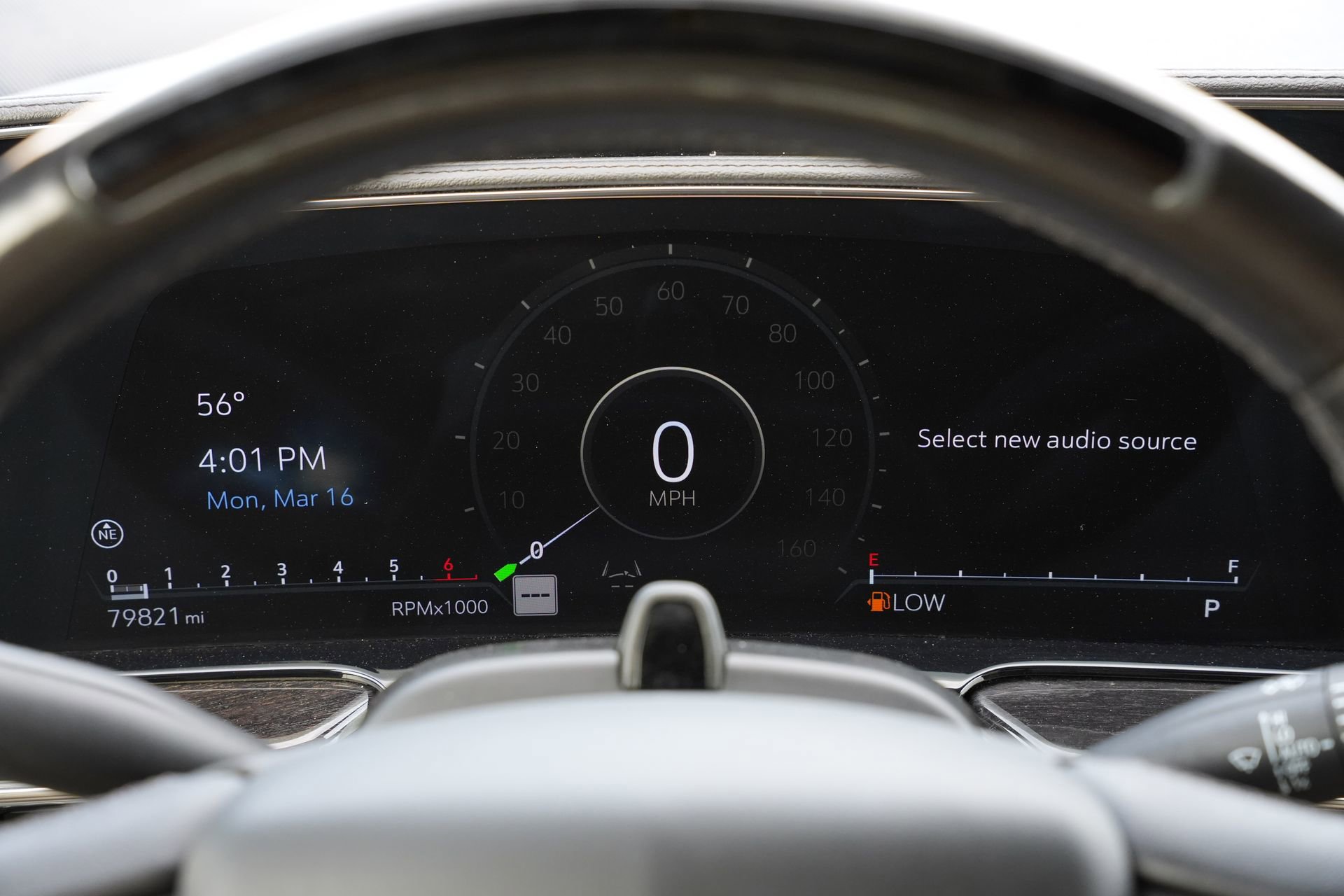 Used 2023 Cadillac Escalade Premium Luxury image 11