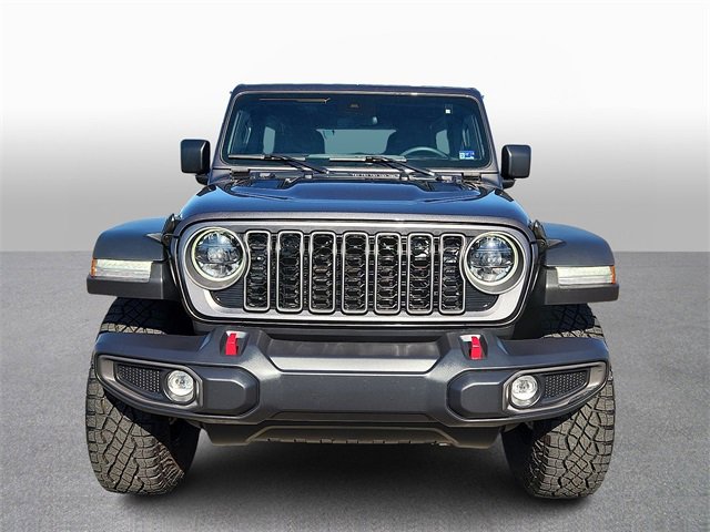 Used 2025 Jeep Wrangler Unlimited Rubicon image 2