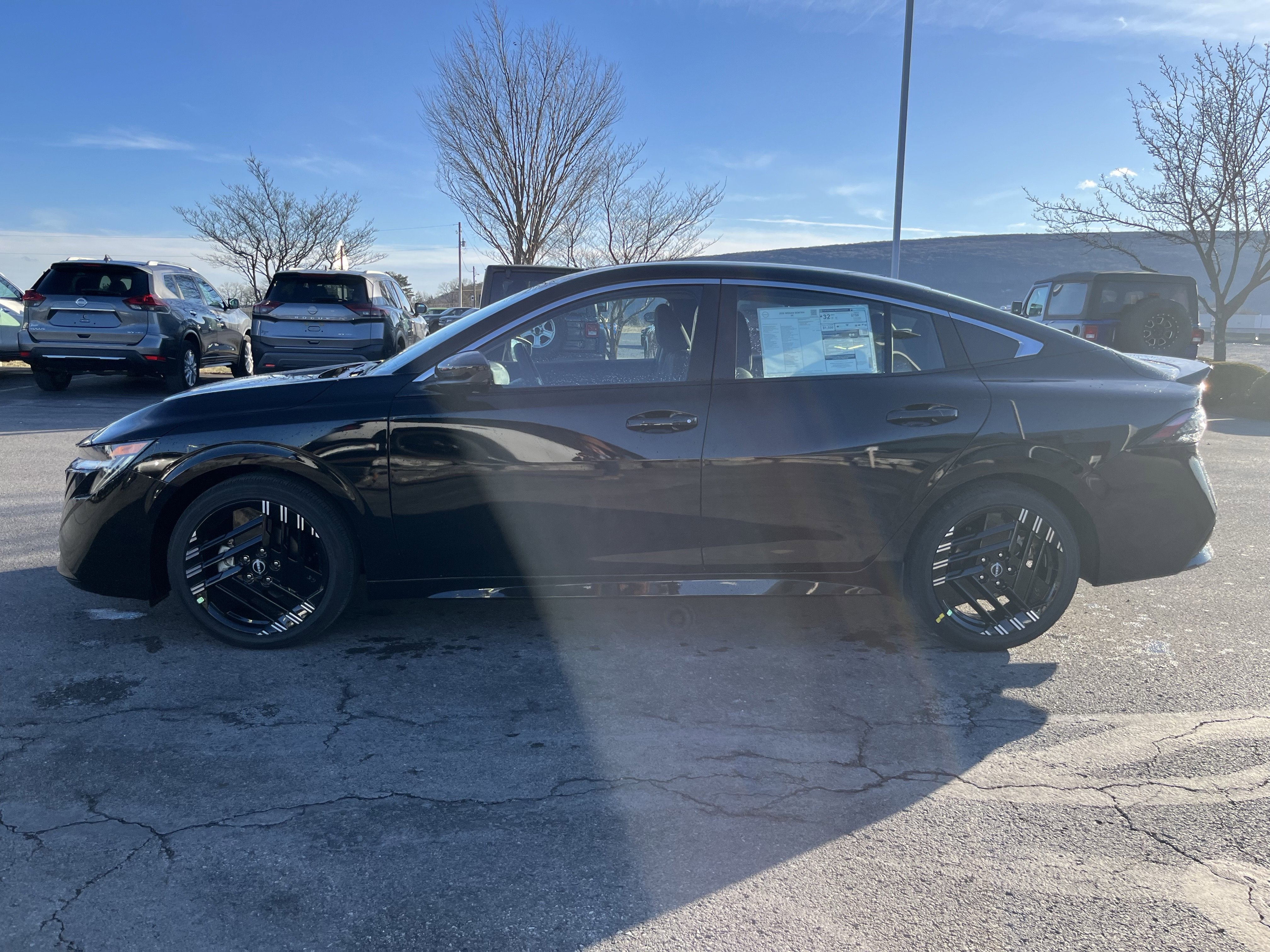 New 2026 Nissan Sentra SR w/ Floor Mat Package image 7