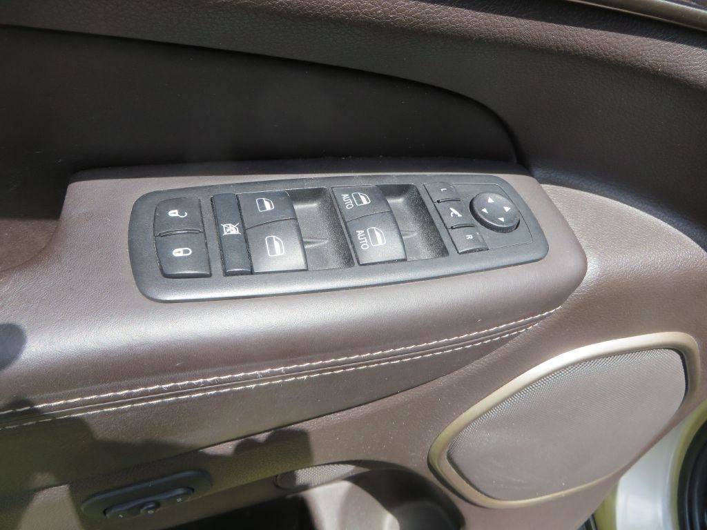 Used 2014 Jeep Grand Cherokee Summit AWD/4WD image 13