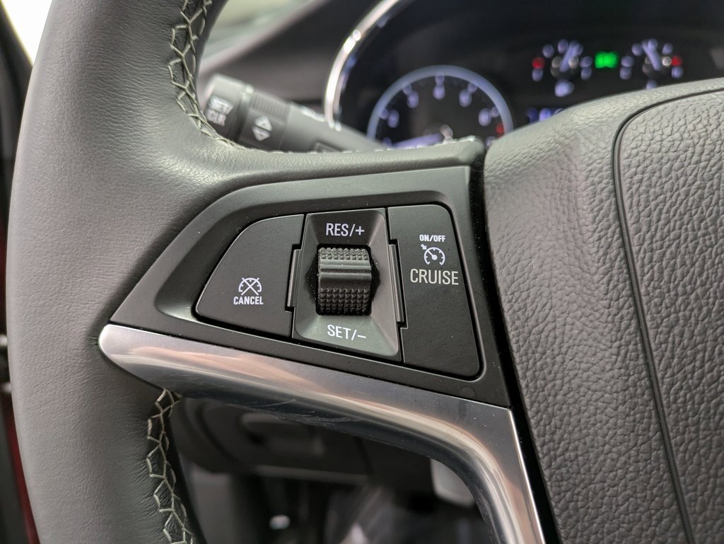 Used 2022 Buick Encore Preferred w/ Safety Package image 16