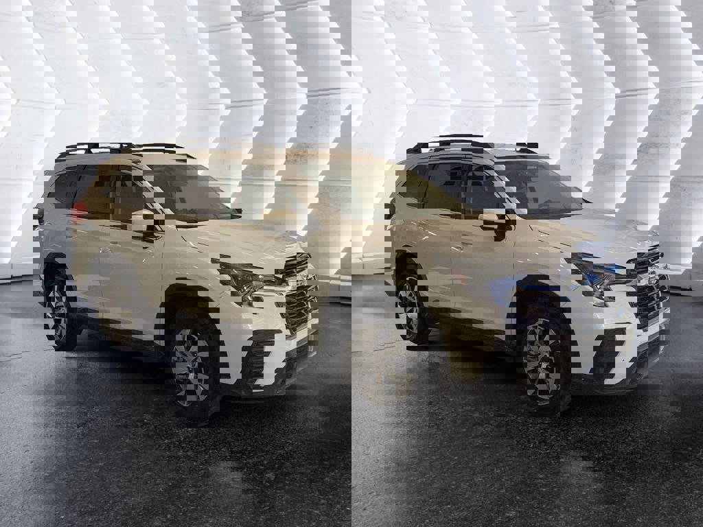 Used 2025 Subaru Ascent Premium image 1