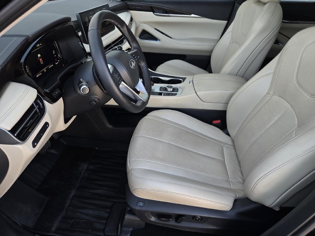 Used 2023 INFINITI QX60 Sensory w/ Vision Package AWD/4WD image 21