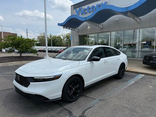 Certified 2025 Honda Accord SE image 1