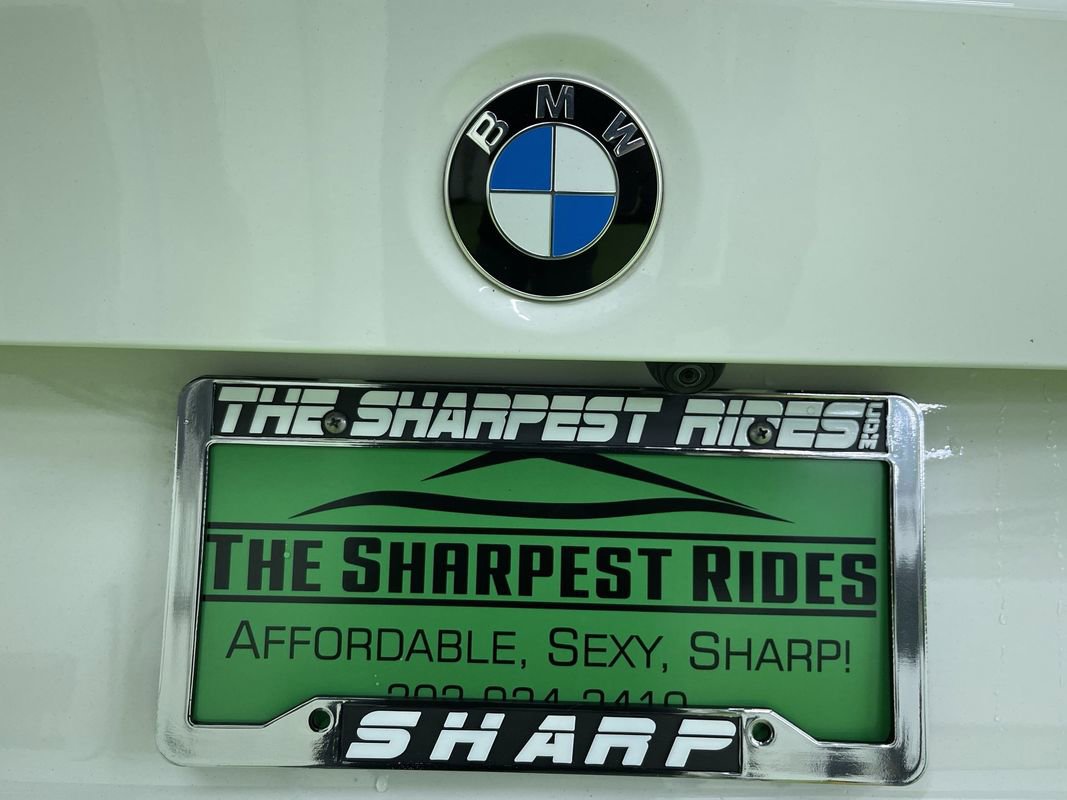 Used 2017 BMW 320i xDrive Sedan image 12