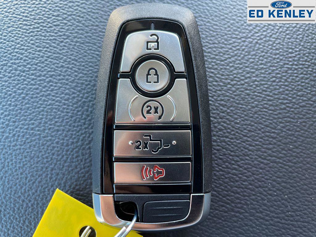 New 2026 Ford F350 Lariat image 13