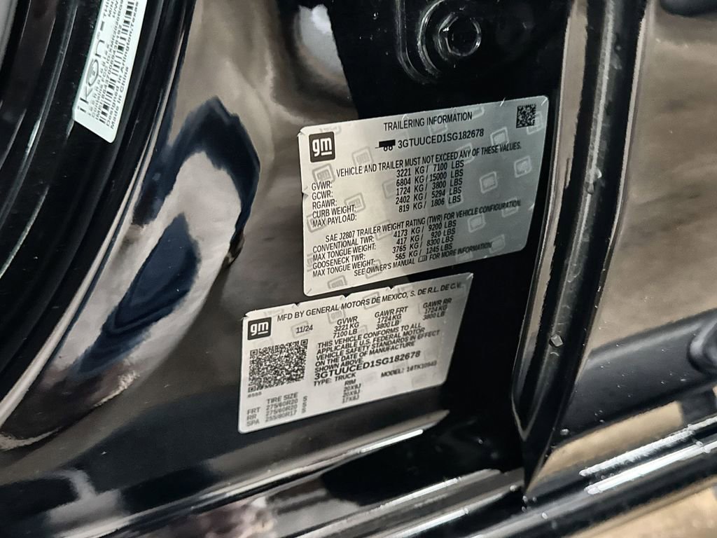 Used 2025 GMC Sierra 1500 Elevation w/ X31 Off-Road Package AWD/4WD image 32