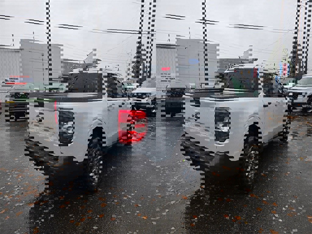 New 2026 Ford Maverick XLT w/ XLT Luxury Package image 5