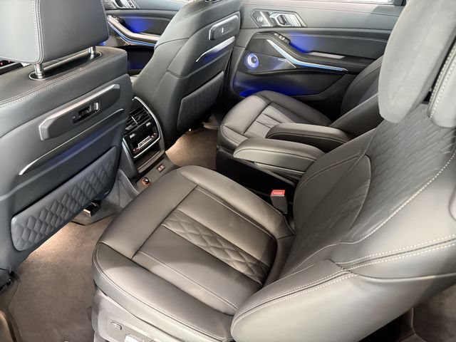 New 2026 BMW ALPINA XB7 AWD/4WD image 14