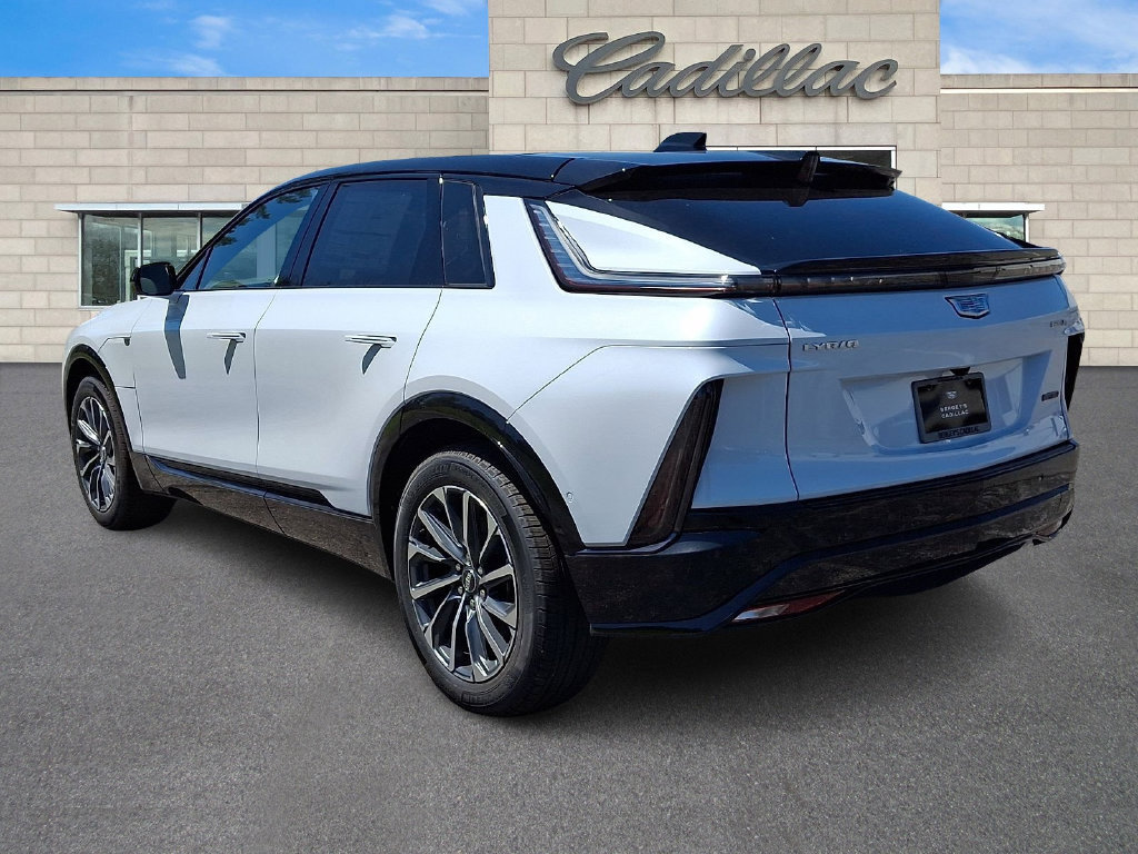 New 2026 Cadillac Lyriq Sport AWD/4WD image 4
