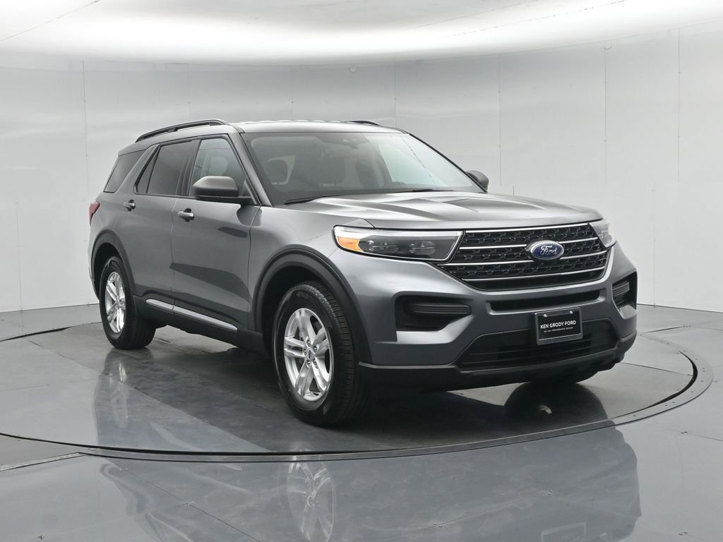 Certified 2023 Ford Explorer XLT RWD image 59