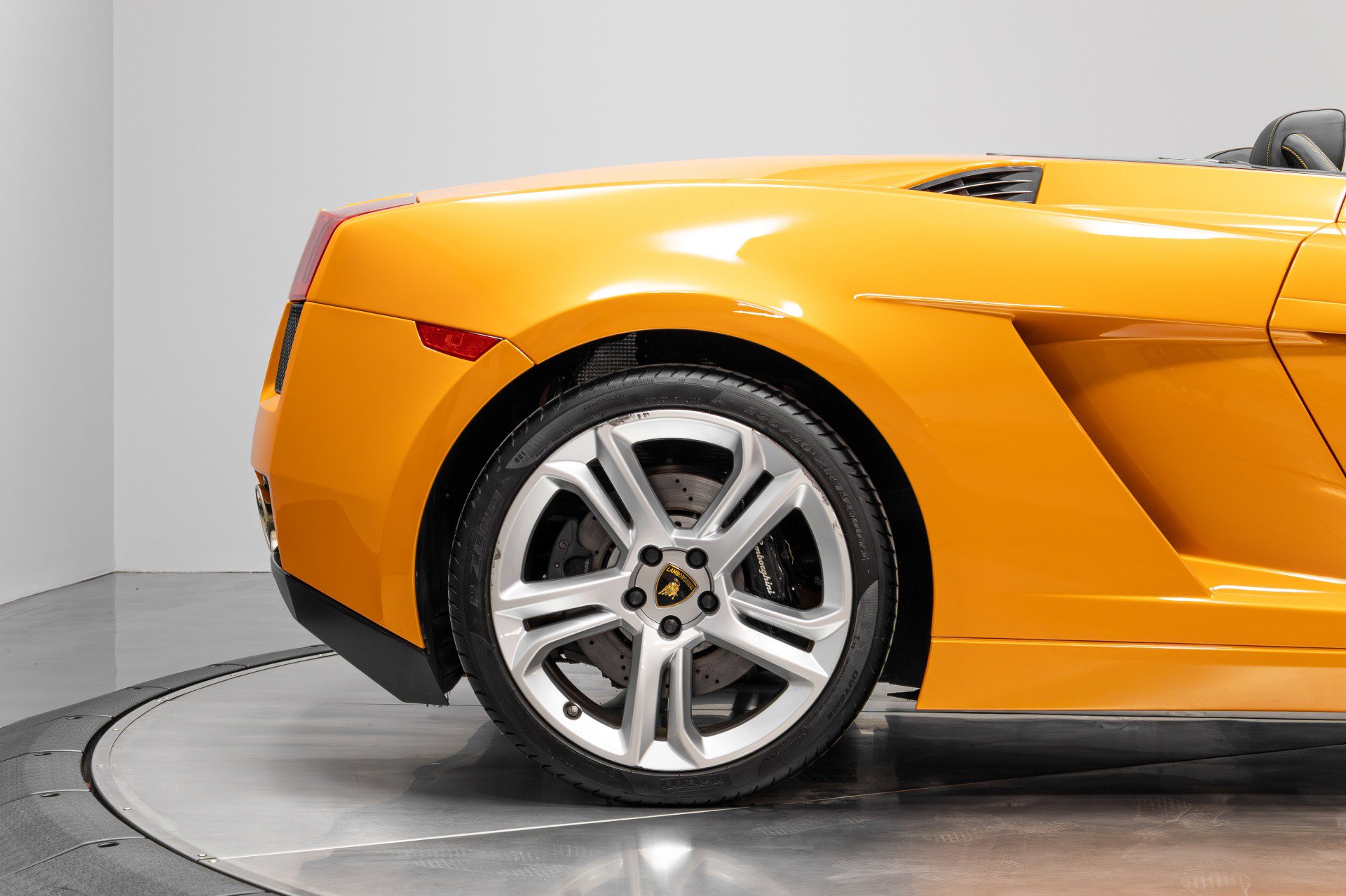 Used 2008 Lamborghini Gallardo Spyder image 19