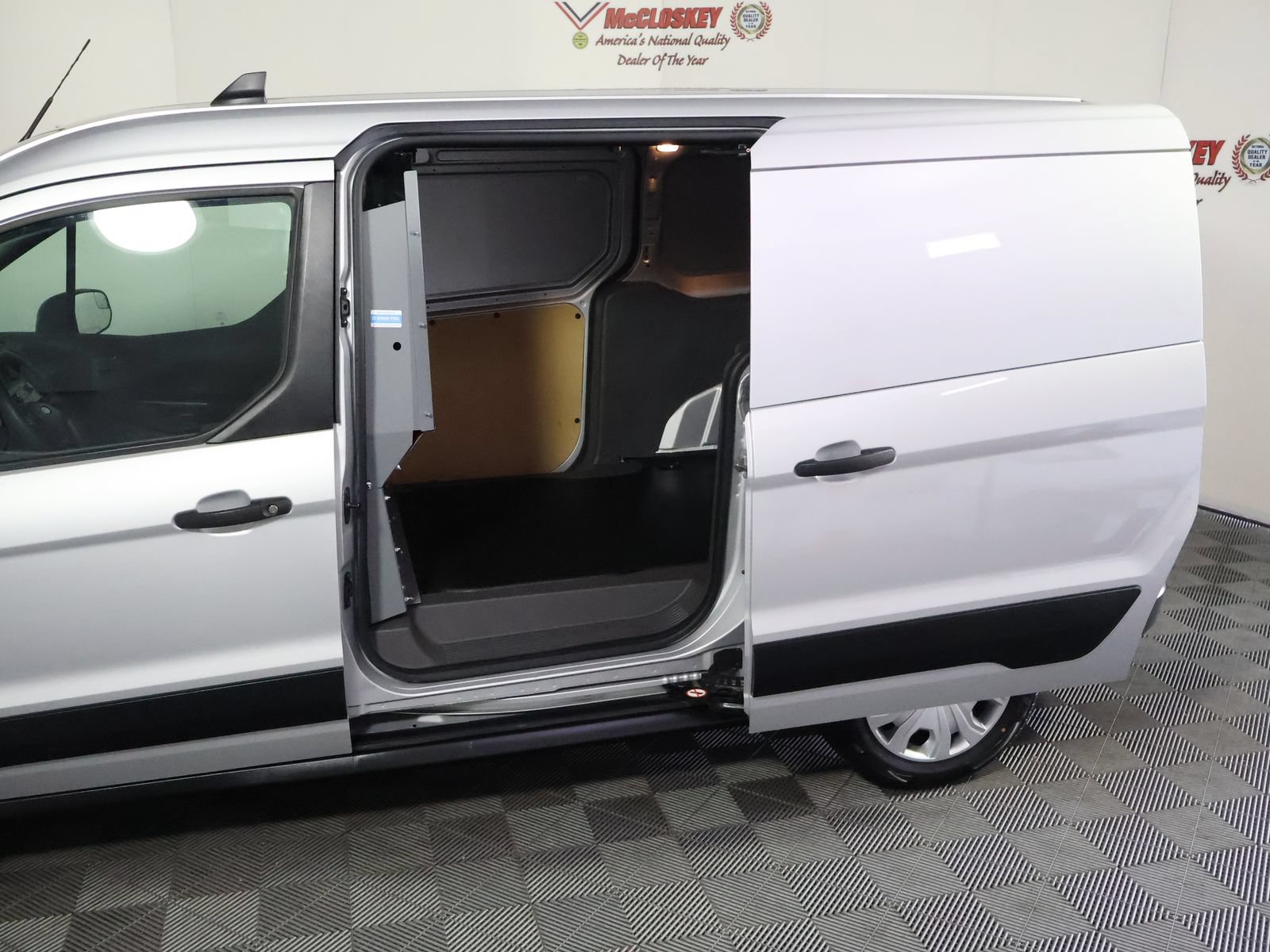 Used 2020 Ford Transit Connect XL FWD image 29