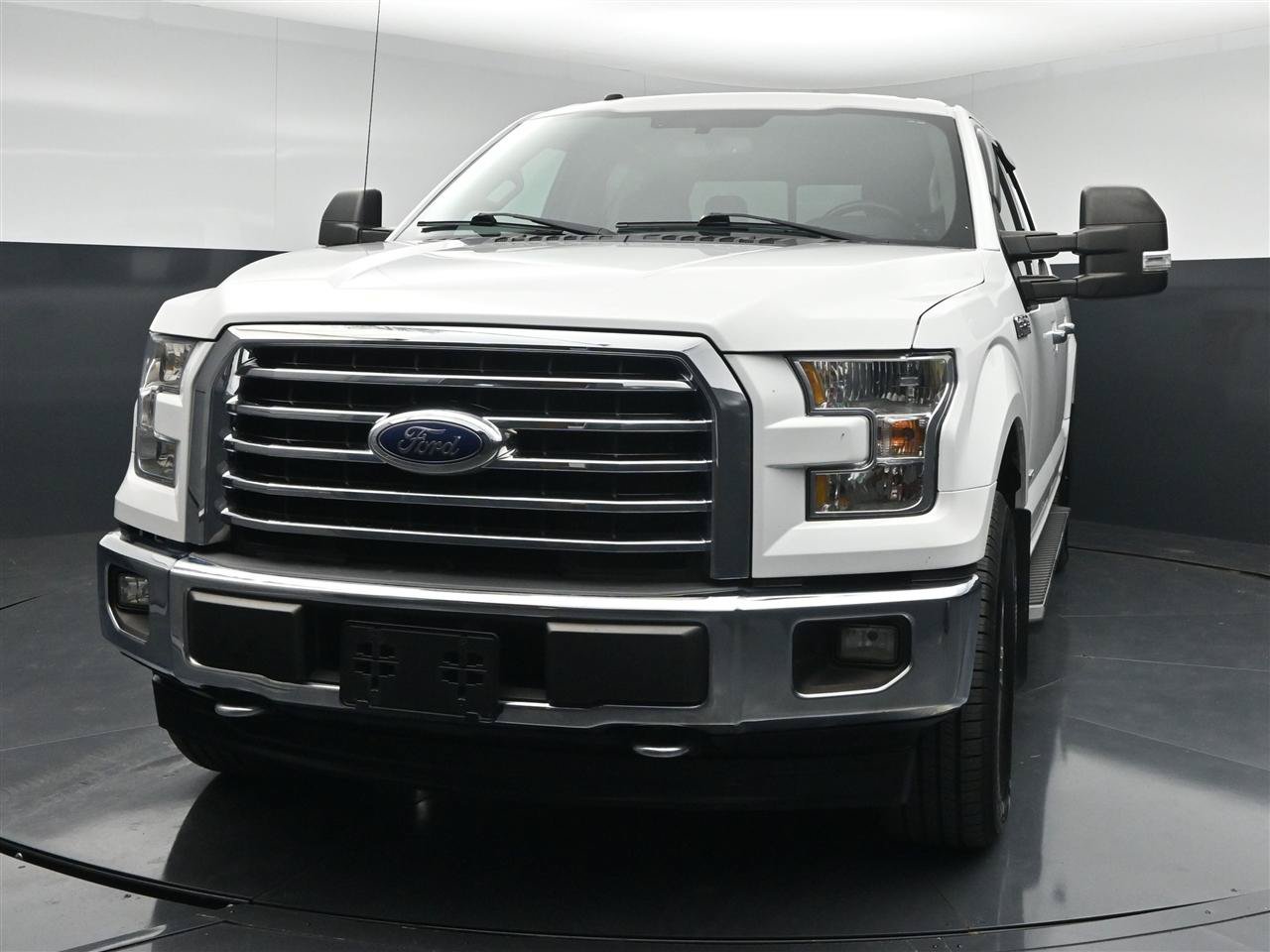 Used 2017 Ford F150 XLT w/ Equipment Group 302A Luxury AWD/4WD image 2