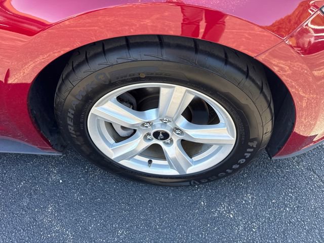 Used 2015 Ford Mustang Coupe RWD image 11