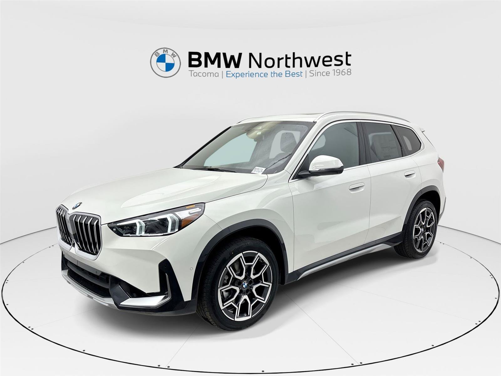 New 2026 BMW X1 xDrive28i w/ Technology Package AWD/4WD image 1