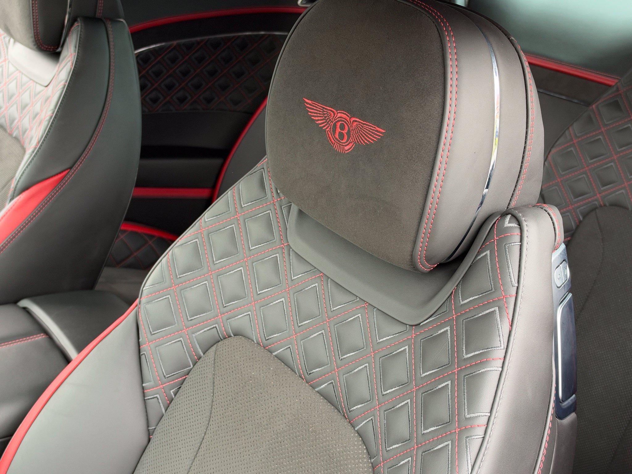 Used 2023 Bentley Continental GT Speed AWD/4WD image 34