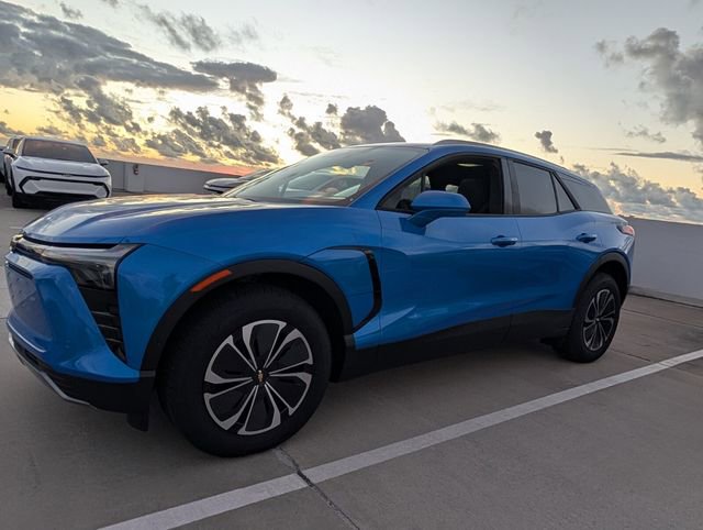 New 2025 Chevrolet Blazer EV LT w/ Super Cruise Package image 3